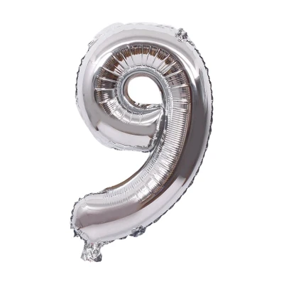 Palloncino con il numero 9