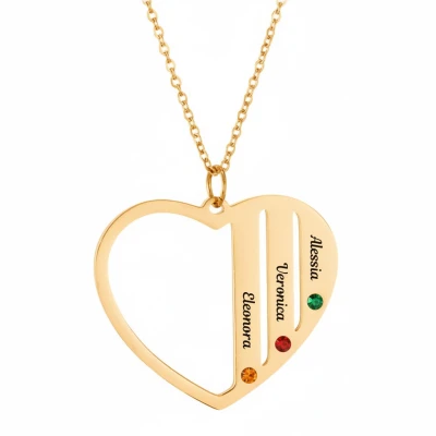 Collana con ciondolo a cuore con tre nomi