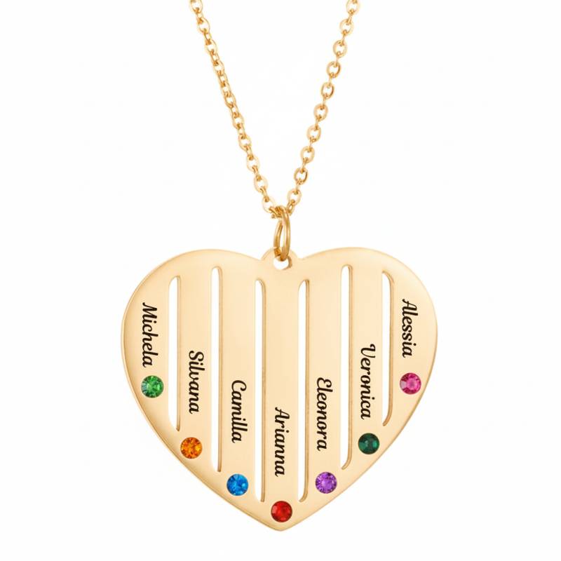 Collana con ciondolo a cuore con sette nomi