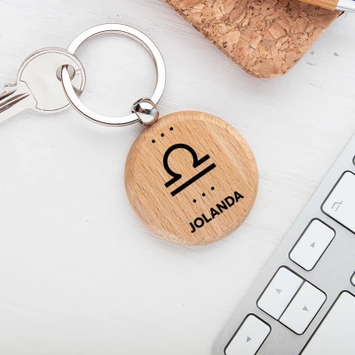 Portachiavi in legno - Con il segno zodiacale Bilancia