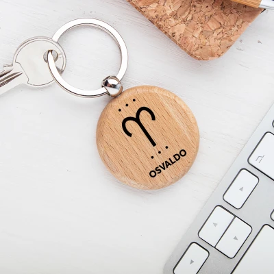 Portachiavi in legno -  Con il segno zodiacale Ariete