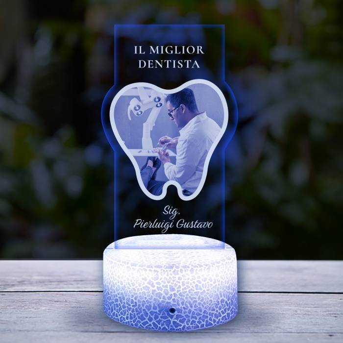 Lampada LED 3D personalizzata per un dentista