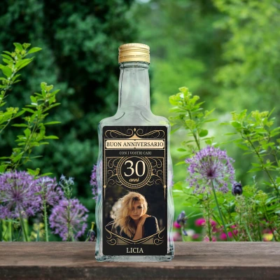 Bottiglia rettangolare con etichetta personalizzabile - Elegante dorato