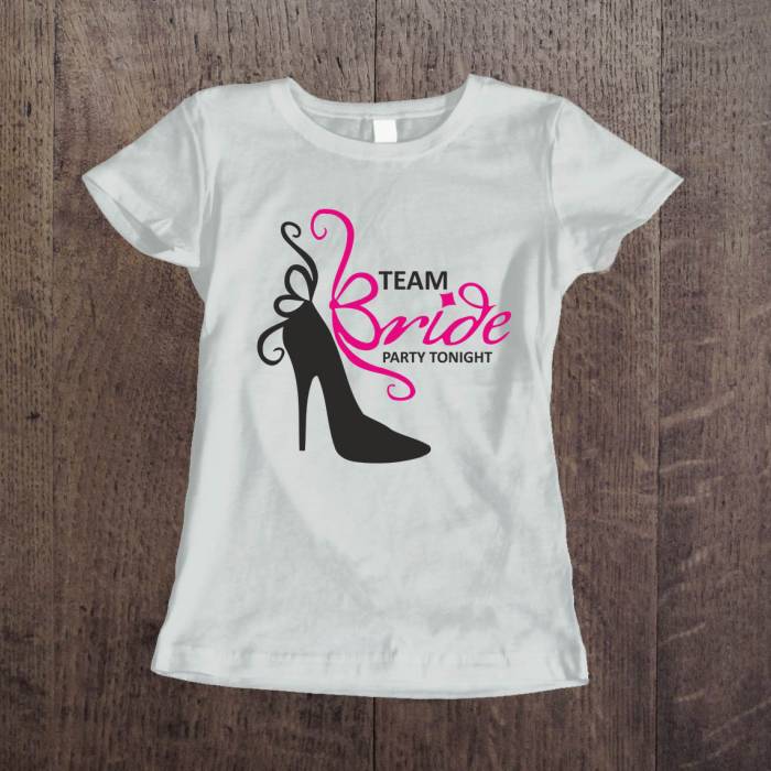 Maglietta personalizzata per l’addio al nubilato – Festa stasera