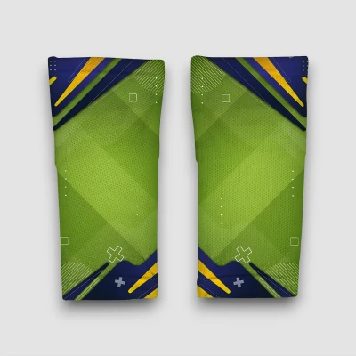 Manicotti da calcio personalizzati in tonalità di verde