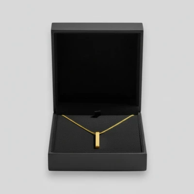 Collana con ciondolo personalizzato