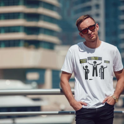 Maglietta personalizzata per l’addio al celibato - The end is near