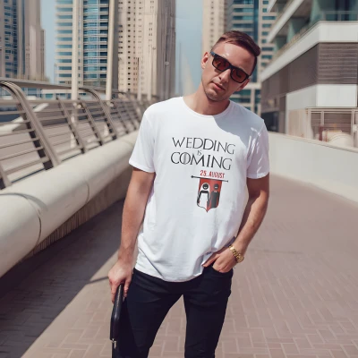 Maglietta personalizzata per l’addio al celibato - Wedding is coming