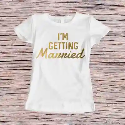 Maglietta personalizzata per l’addio al nubilato – I'm getting married