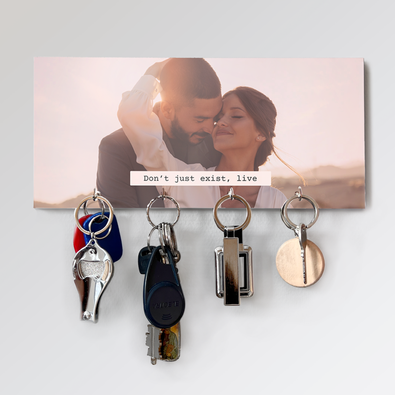 Portachiavi personalizzato – Non esistere soltanto, vivi