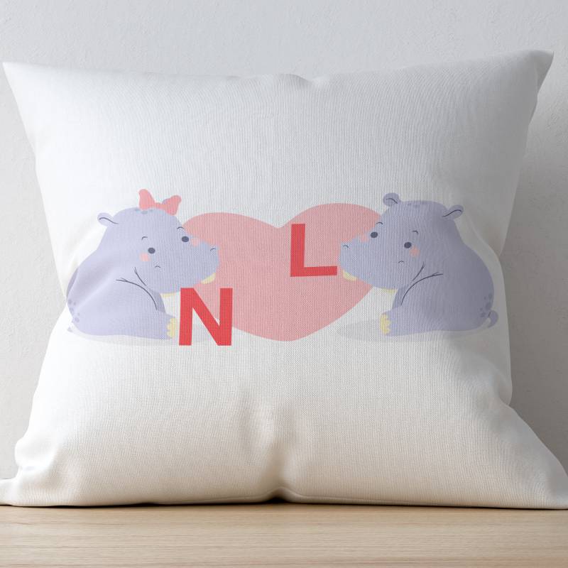 Cuscino personalizzato per innamorati con iniziali